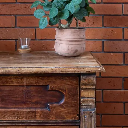 Apartment Kamienica Stare Miasto- Sw . Ducha.