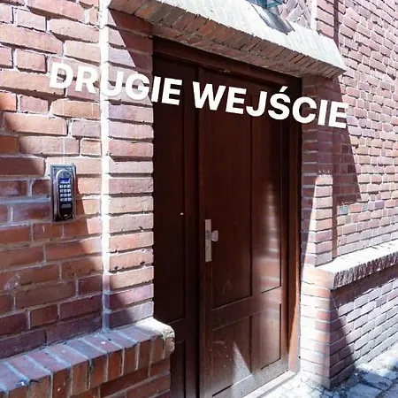 Kamienica Stare Miasto- Sw . Ducha. Apartment *